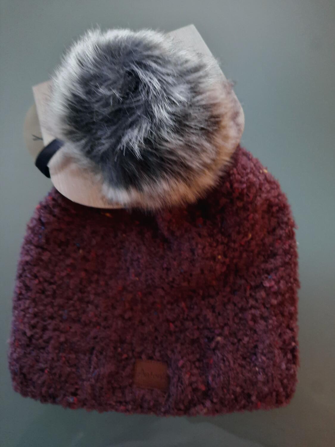 Farbe: dunkelaltrosa