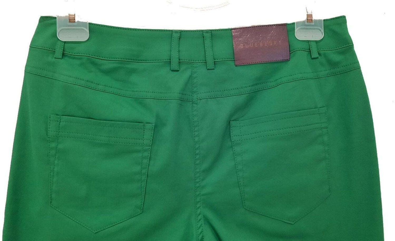 Bluebeery Caprihose Bermuda - Farbe grün