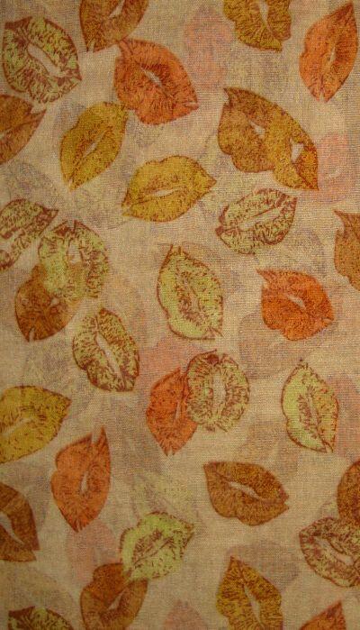 Schlauchschal Kiss Green Muster