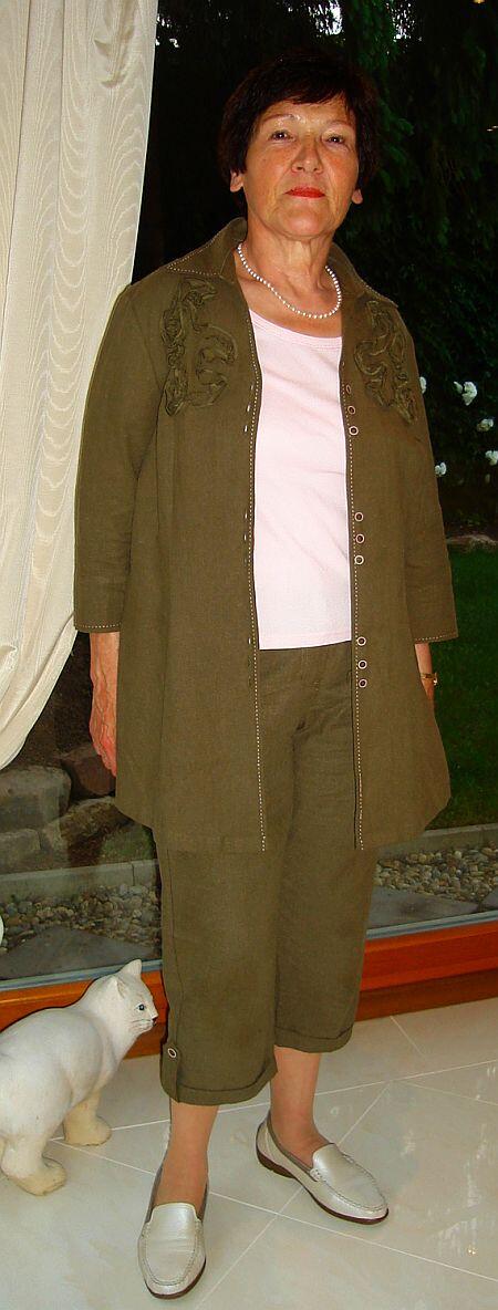 Larissa Caprihose khakigrün