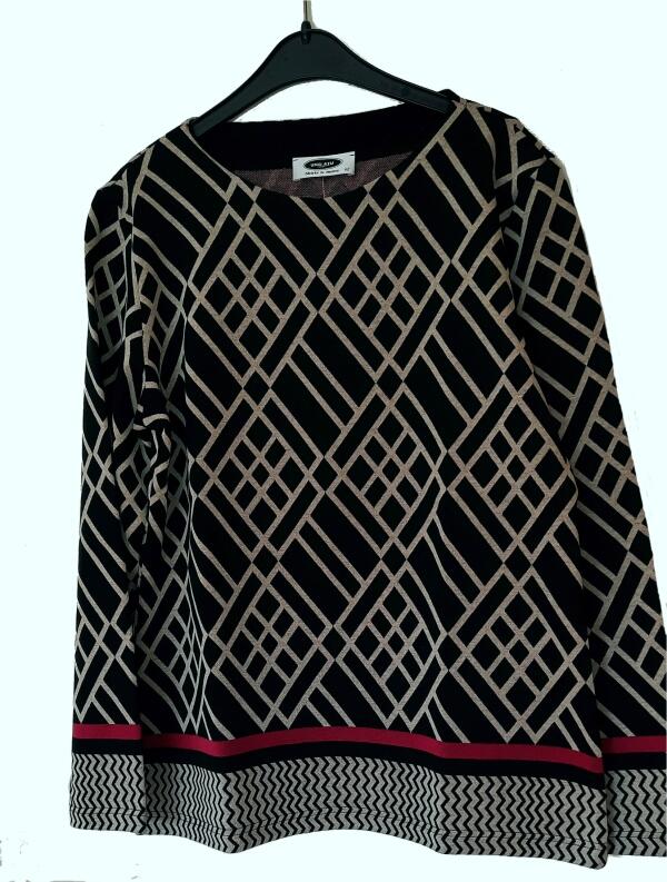 UNO PIU Damen Pullover schwarz-sand-fuchsia