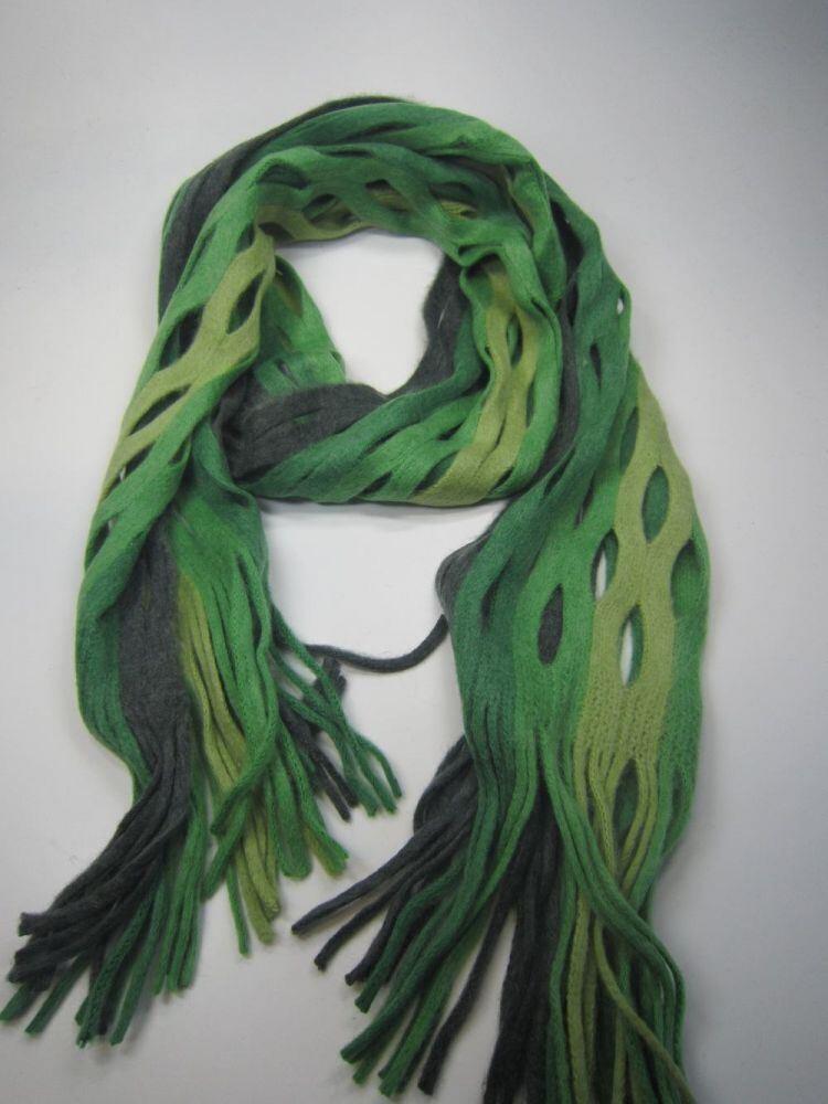 Kai Balke Schal apfelgrün