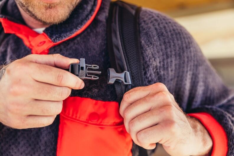 Brustgurt mit Signalpfeife