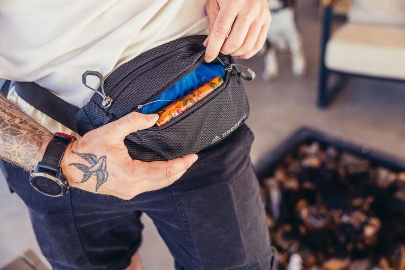 Tascheninhalt ist nicht im Lieferumfang enthalten